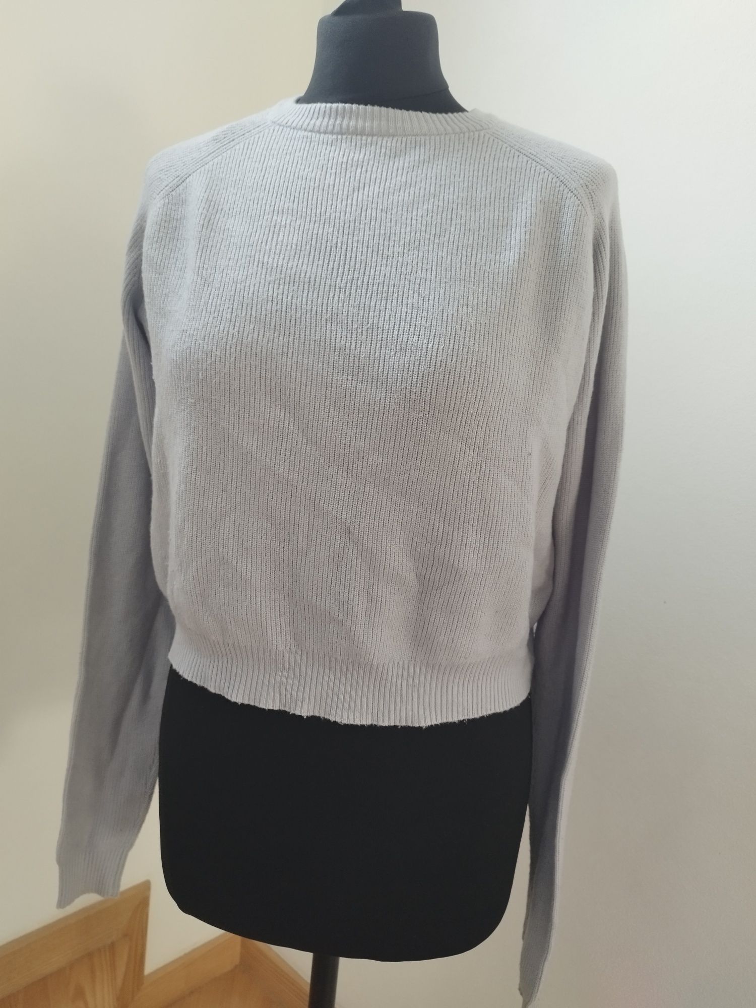 Sweter damski subdued