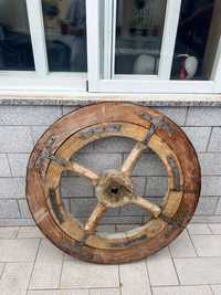 Roda Antiga de bóis