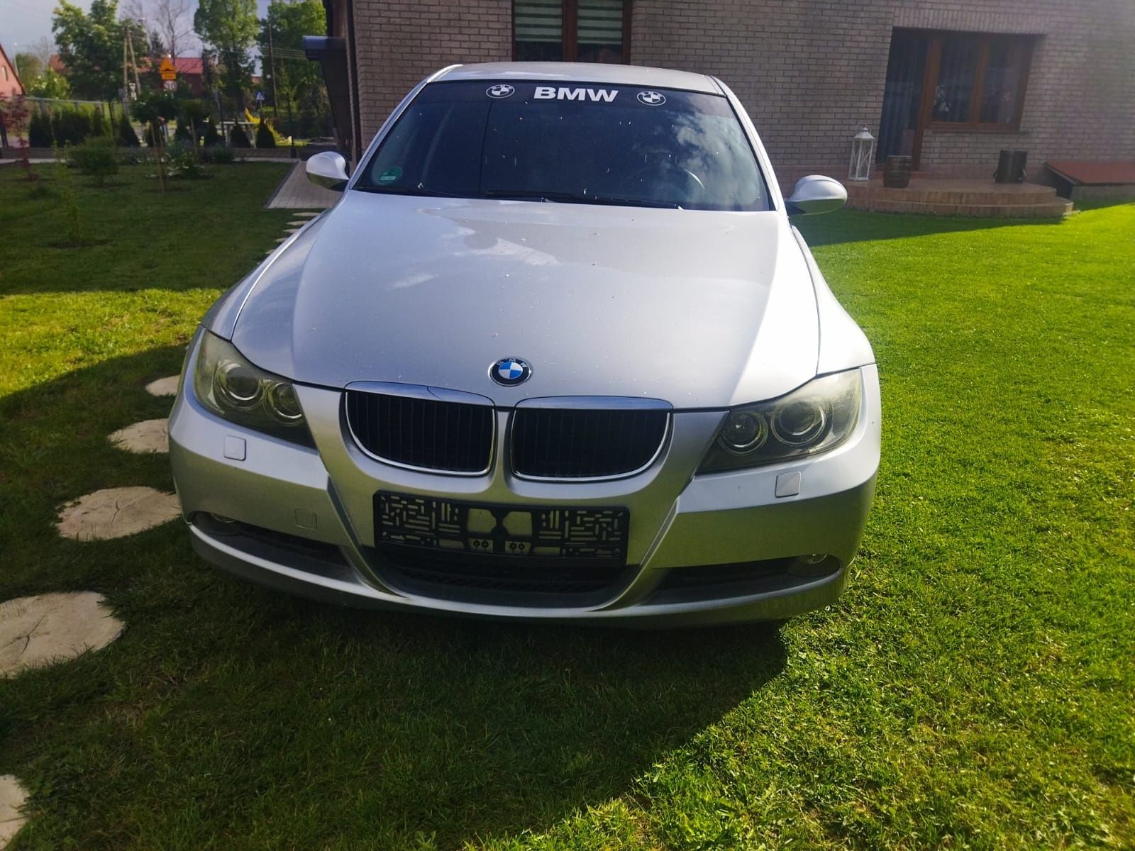 BMW E91 2.0 TDI 143 k.m. Uszkodzony