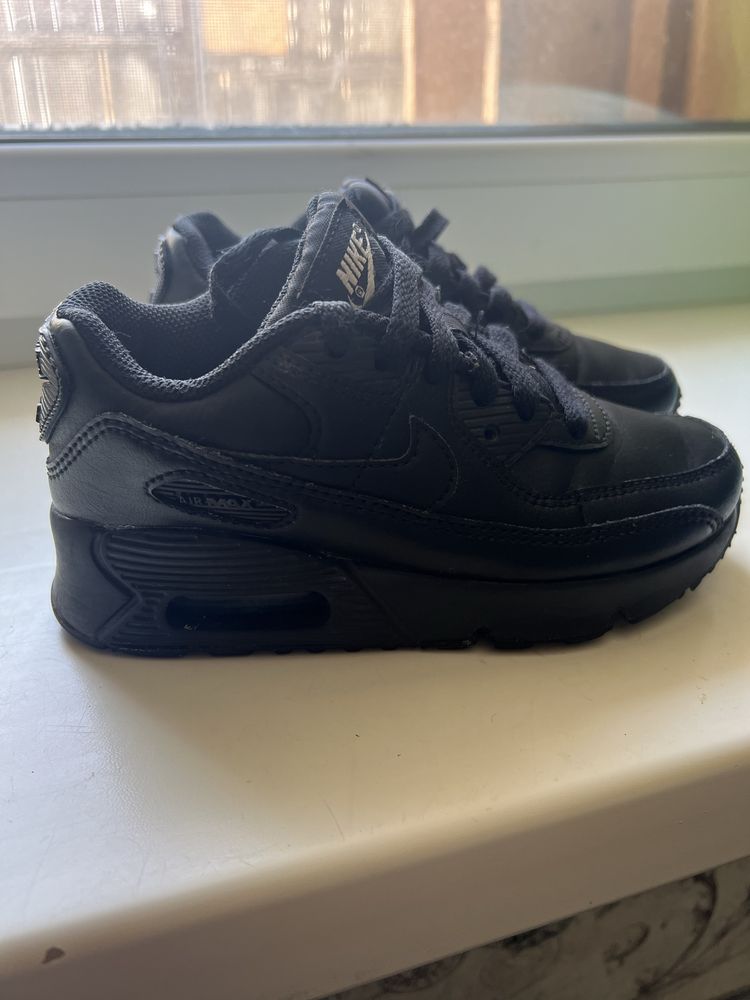 Кроссовки детские Nike Air Max размер 28,5