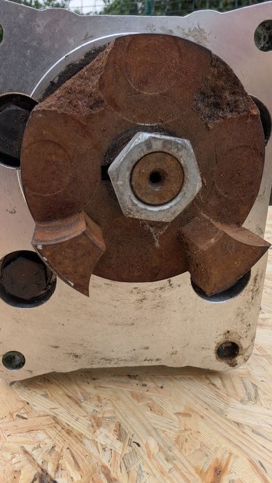 Pompa hydrauliczna podwójna