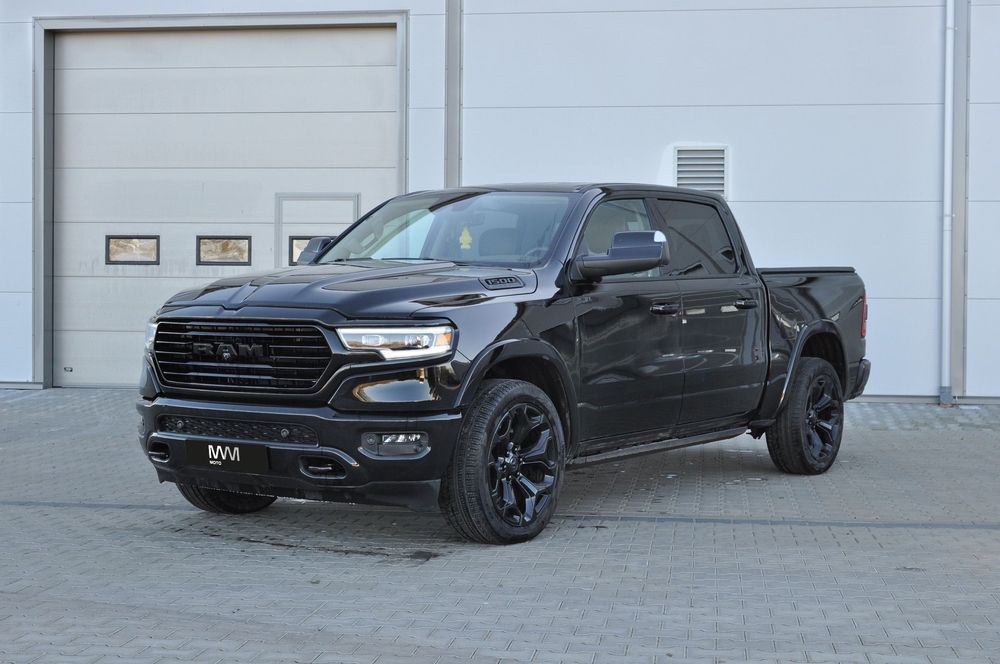 Dodge RAM RAM 1500 LONGHORN / GAZ / Bezwypadkowy / FV23%