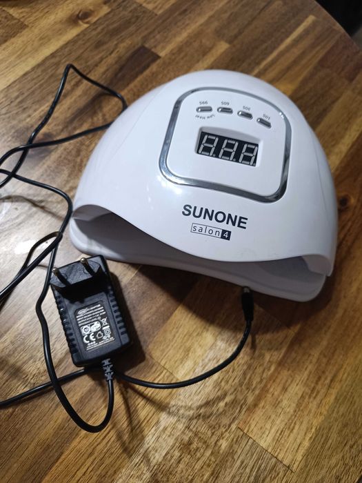Lampa Sunone Salon 4 do paznokci hybrydy