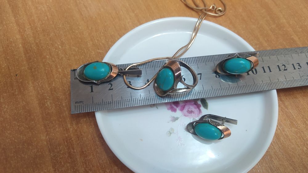 Срібний комплект з золотими пластинами