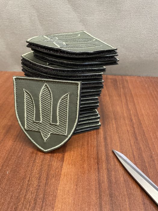 Шеврони патчі на липучці нашивки