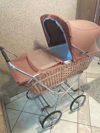 Retro wózek dla dziecka
