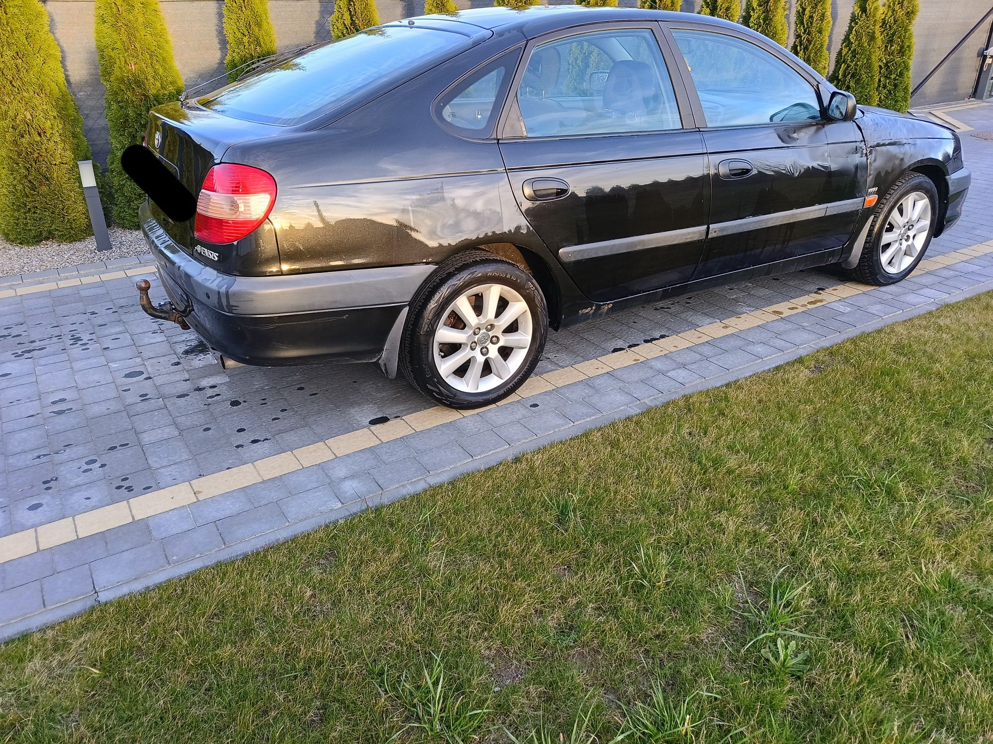 Toyota Avensis T22 1.8 benzyna na części