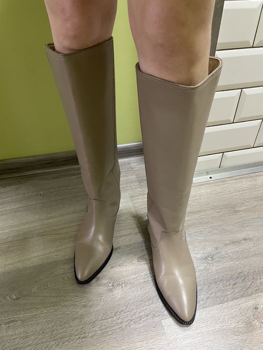 Стильні чоботи, шкірзам, б/у