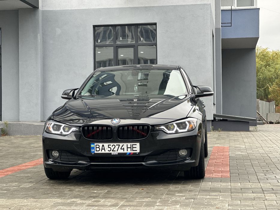 В продажі BMW 3 Series