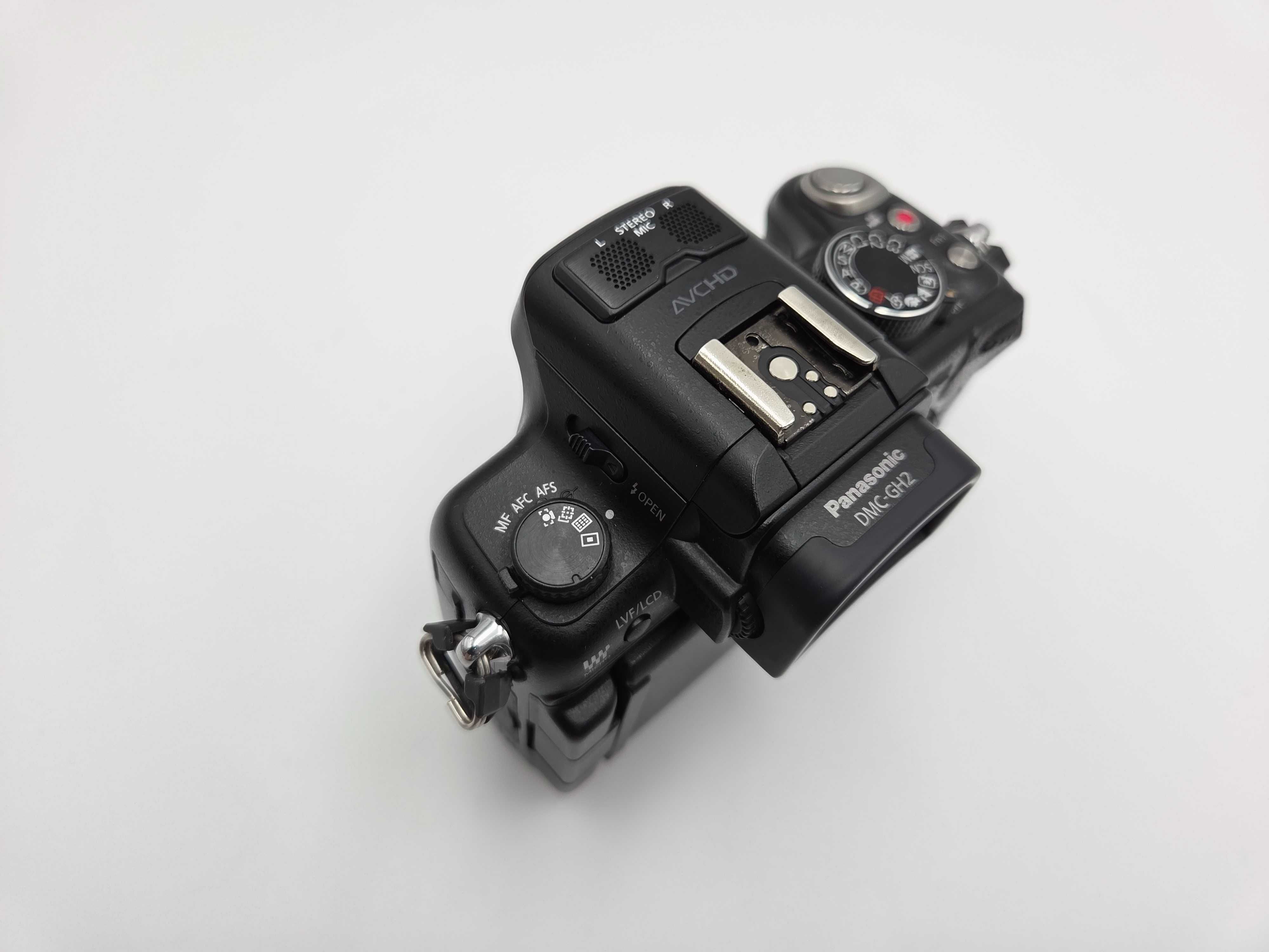 .Aparat Panasonic Lumix GH2 body - jak Olympus - mocowanie micro 4/3