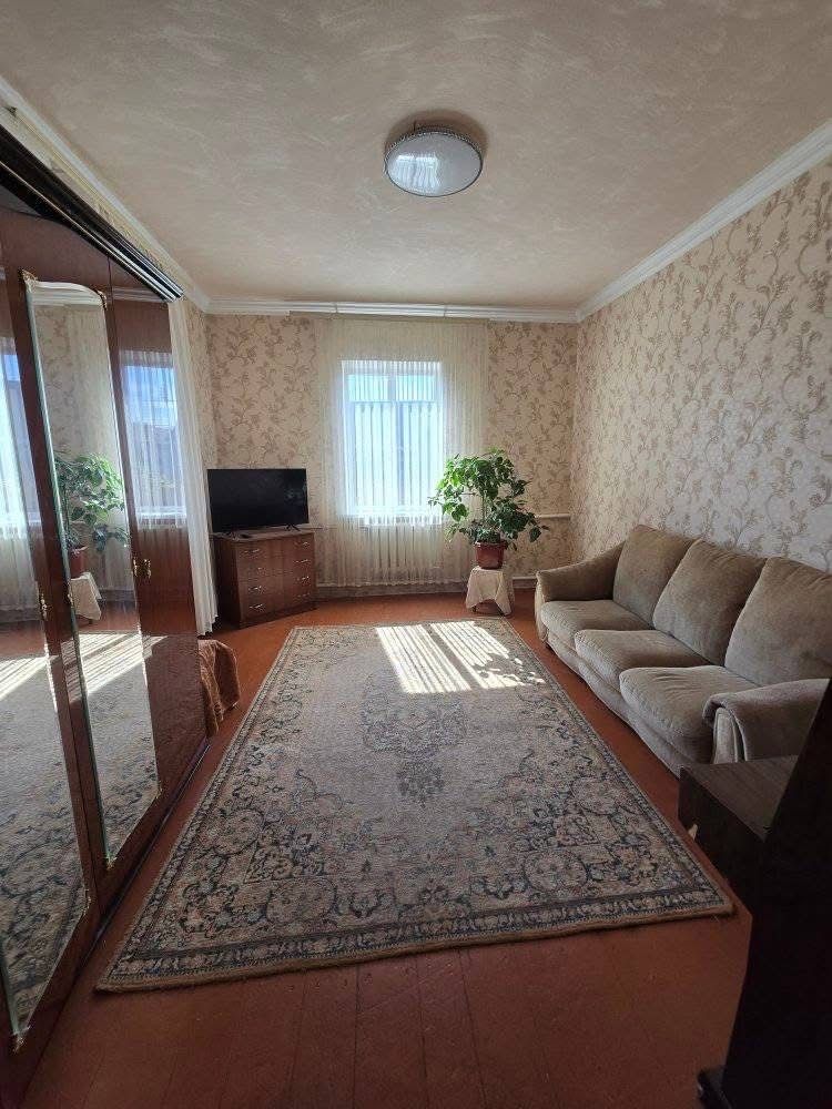 Продаж будинку з готовим бізнесом!!!смт Рокитне!!Білоцерківський рн