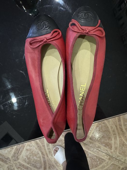 Продам новые балетки шанель