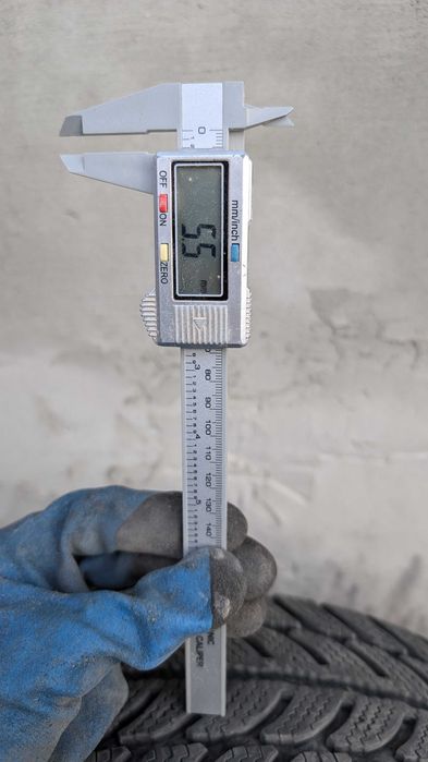 Шини зимові пара R15 протектор 5.5мм роки 20 і 21