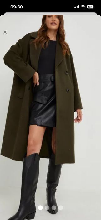 Якісне пальто кольору хакі