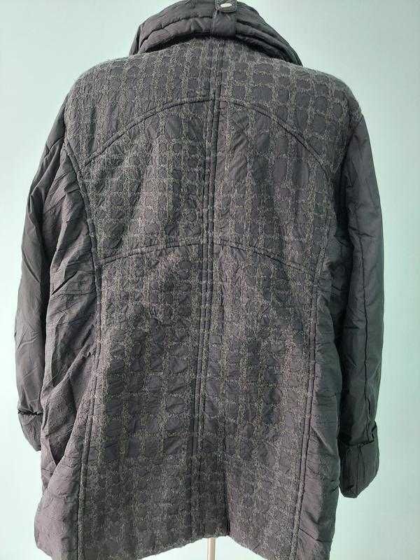 Стильна брендова демісезонна курточка Bonita