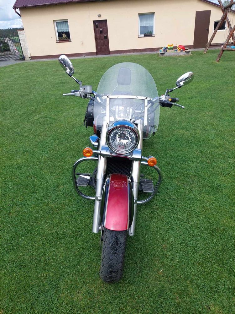 Sprzedam motocykl SUZUKI VL 800C, rok 2012