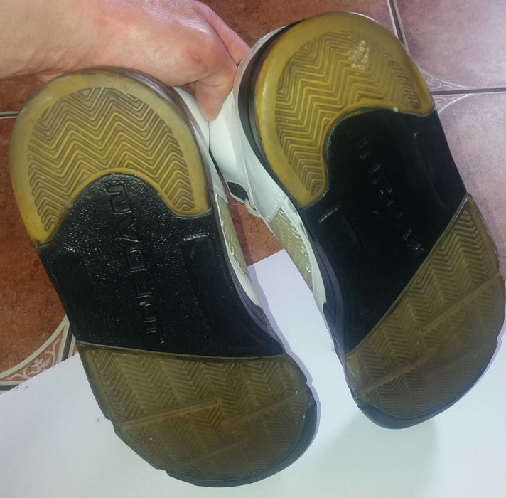 Buty AIR JORDAN 5 - Złoto Metaliczne