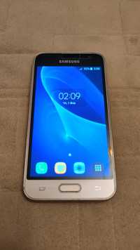 Samsung Galaxy J1 2016