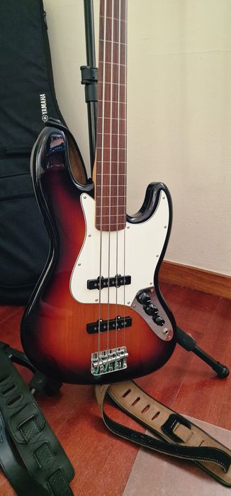 Fender Jazz Bass Player Fretless MIM