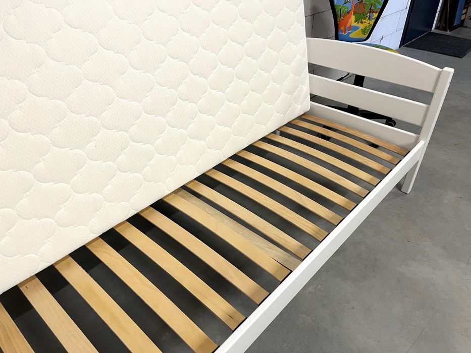 Ліжко односпальне, підліткове дитяче ліжко з дерева і матрац до нього