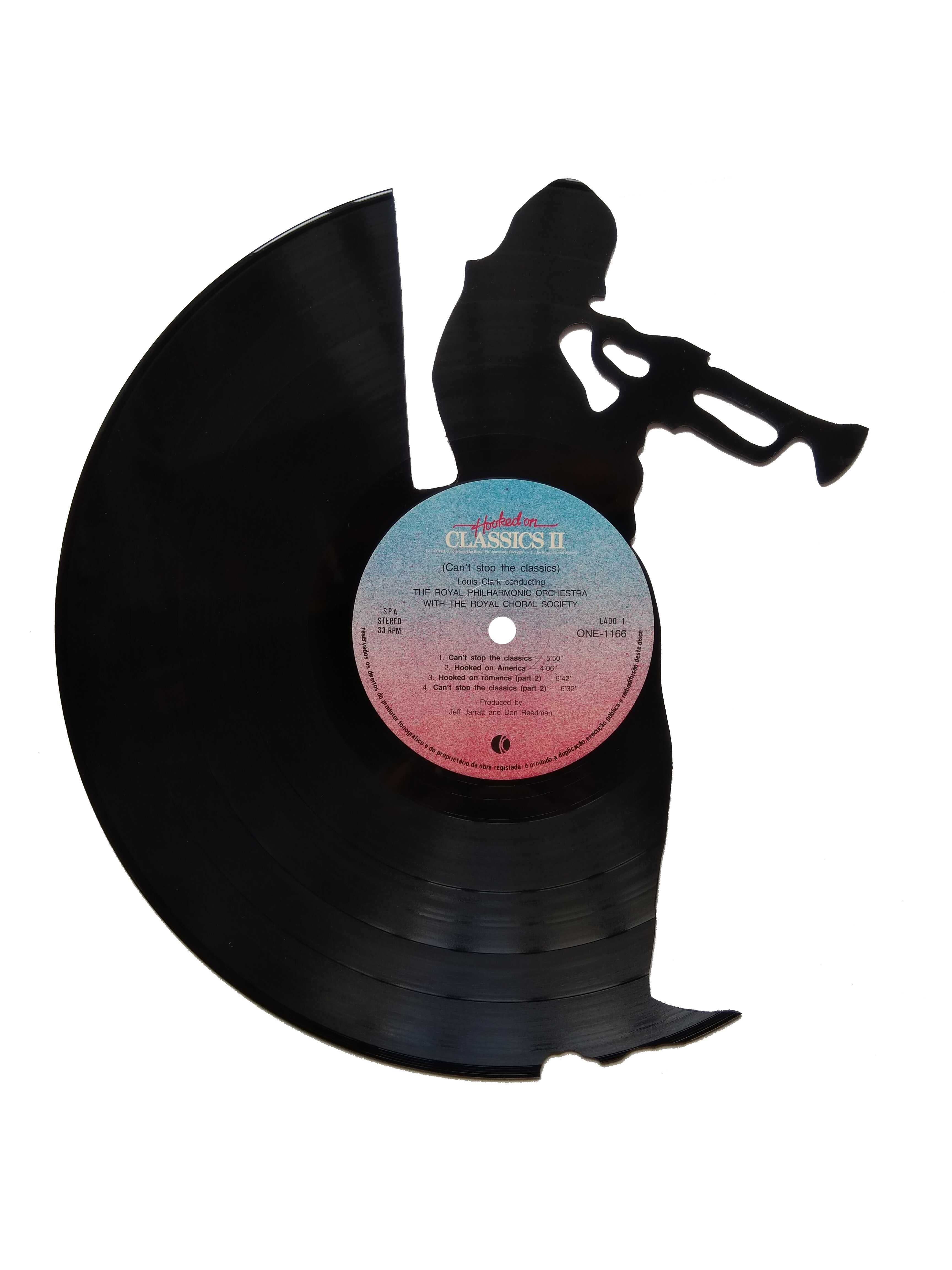 Silhueta Músico feito com um disco de vinil LP