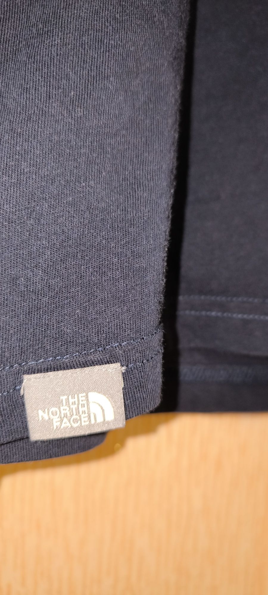 Футболка The North Face Charlie Adam (XS) заміри в описі