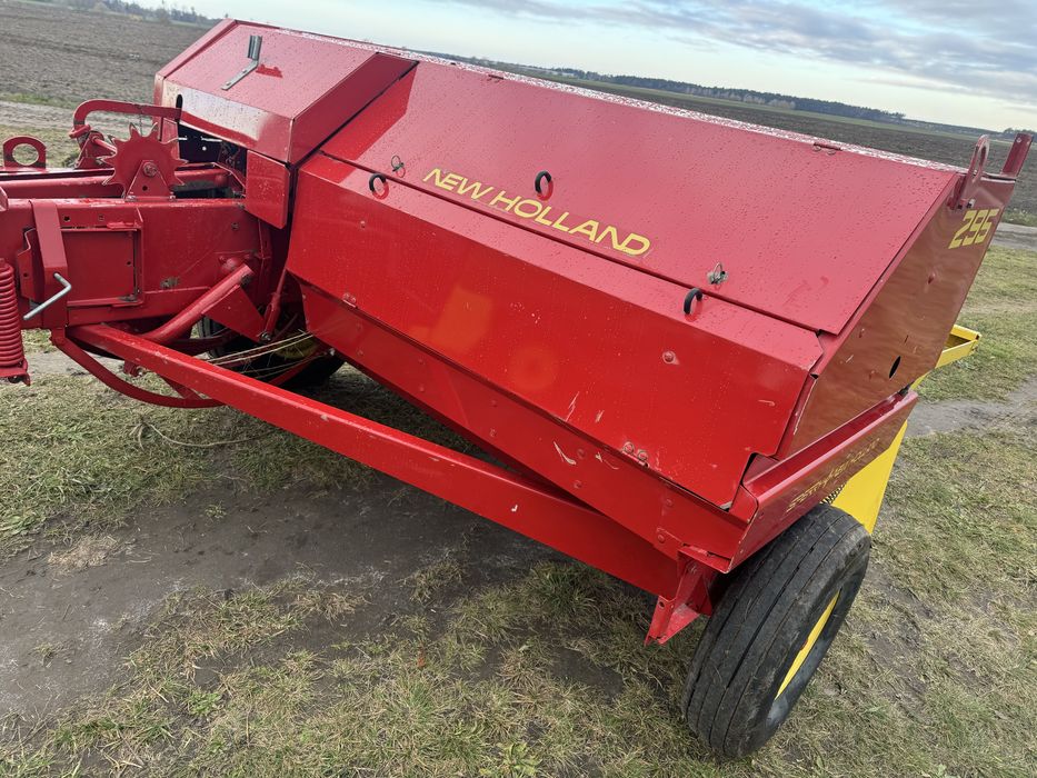 Прес підбирач Пресс-подборщик тюкопрес NEW HOLLAND 295 (як 920-930)