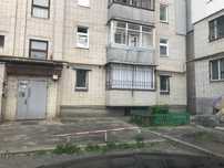 Продам квартиру з  і/о, меблями та технікою