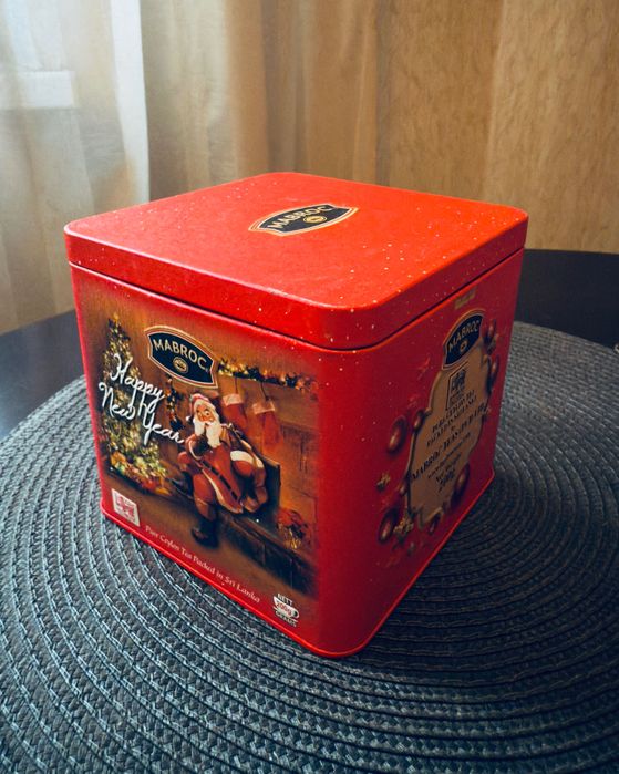 Жестяні коробки, коробки з-під цукерок, коробки з-під печива, коробки