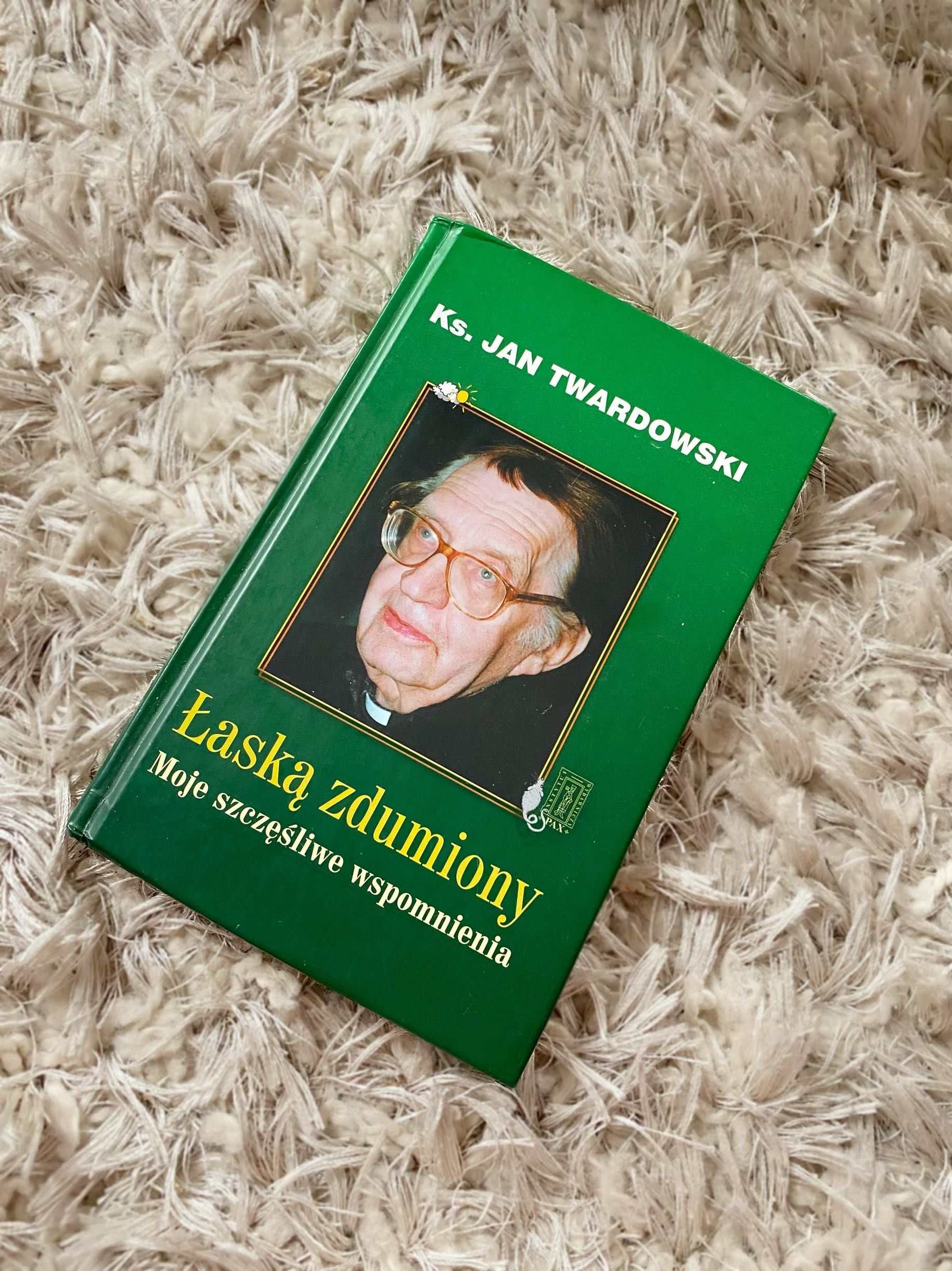 Łaską zdumiony moje szczęśliwe wspomnienia Ks. Jan Twardowski