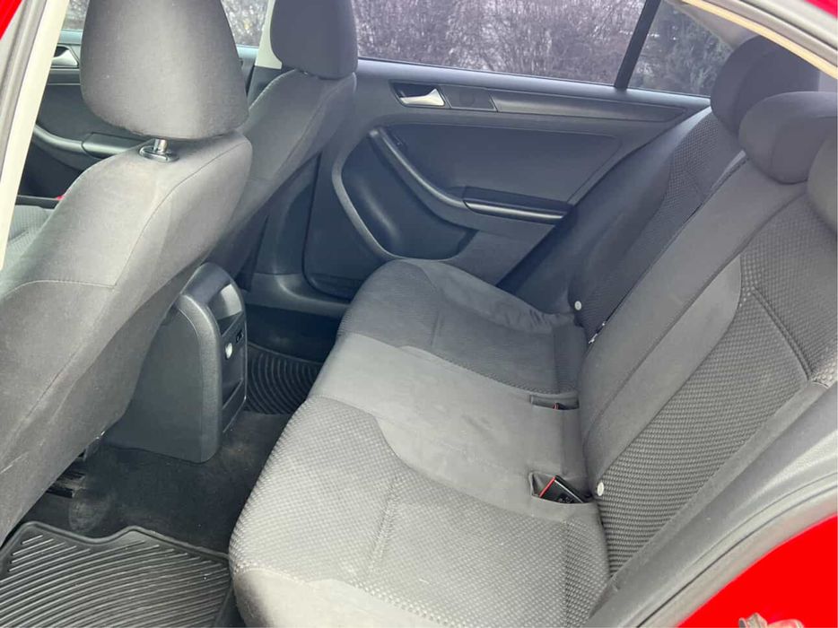 Volkswagen Jetta 2014