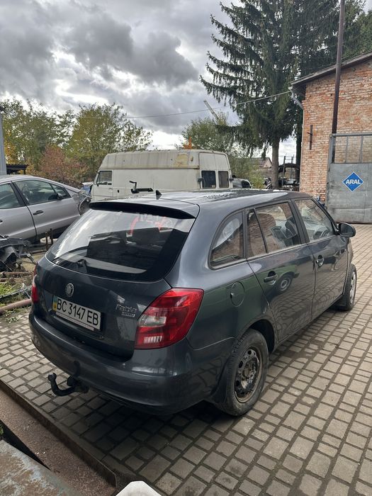 Skoda Fabia 2 . 2009 рік . 1.2 бензин CGPA . Після ДТП . Заводиться