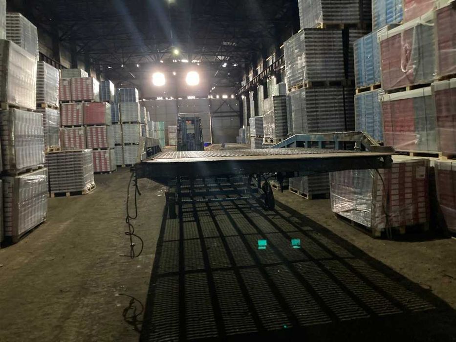 Оренда складу з залізничним підїздом у Вінниці.