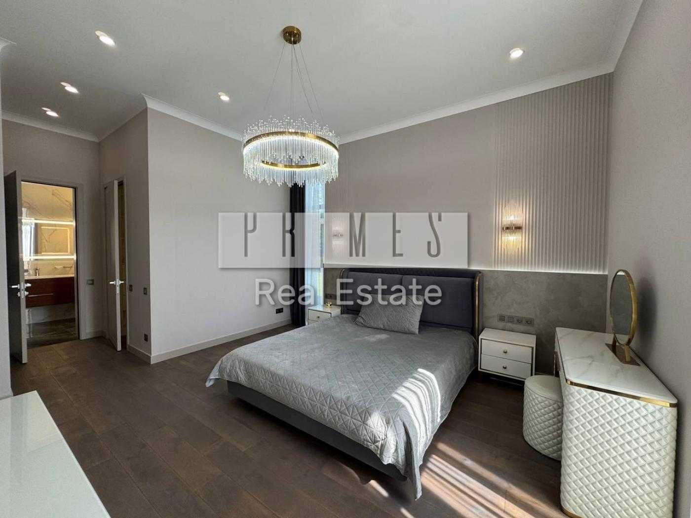 Продається  4-к  будинок площею 240 м² у КМ Green Town ,с. Крушинка
