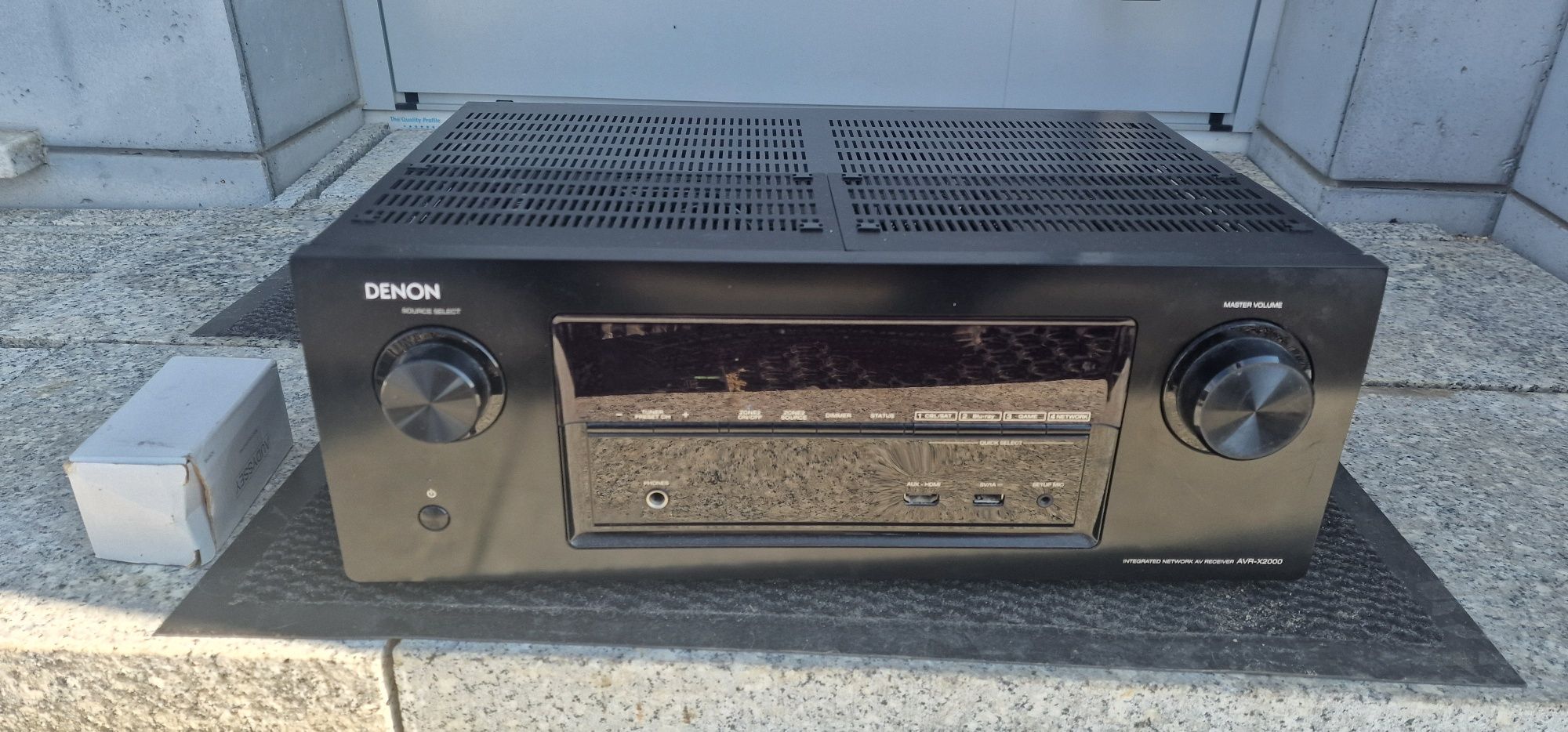 Denon AVR X2000 wzmacniacz