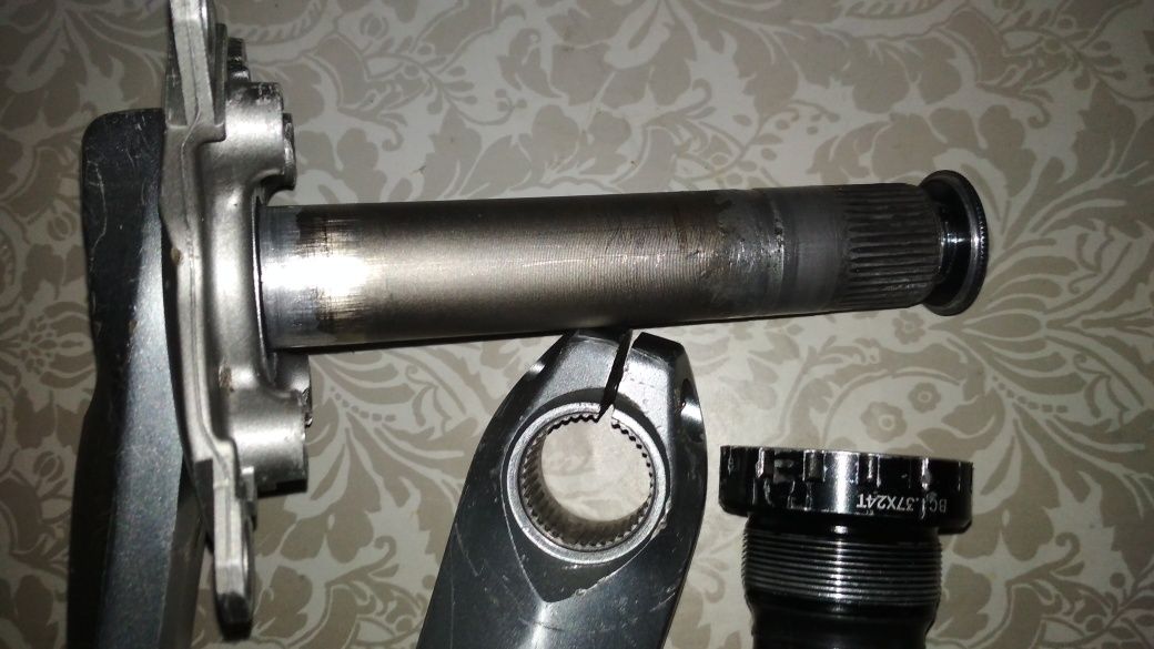 Шатуны Shimano Deore LX каретка Шимано