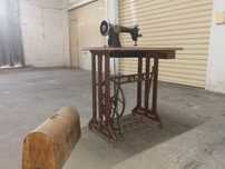 Maquina de costura antiga