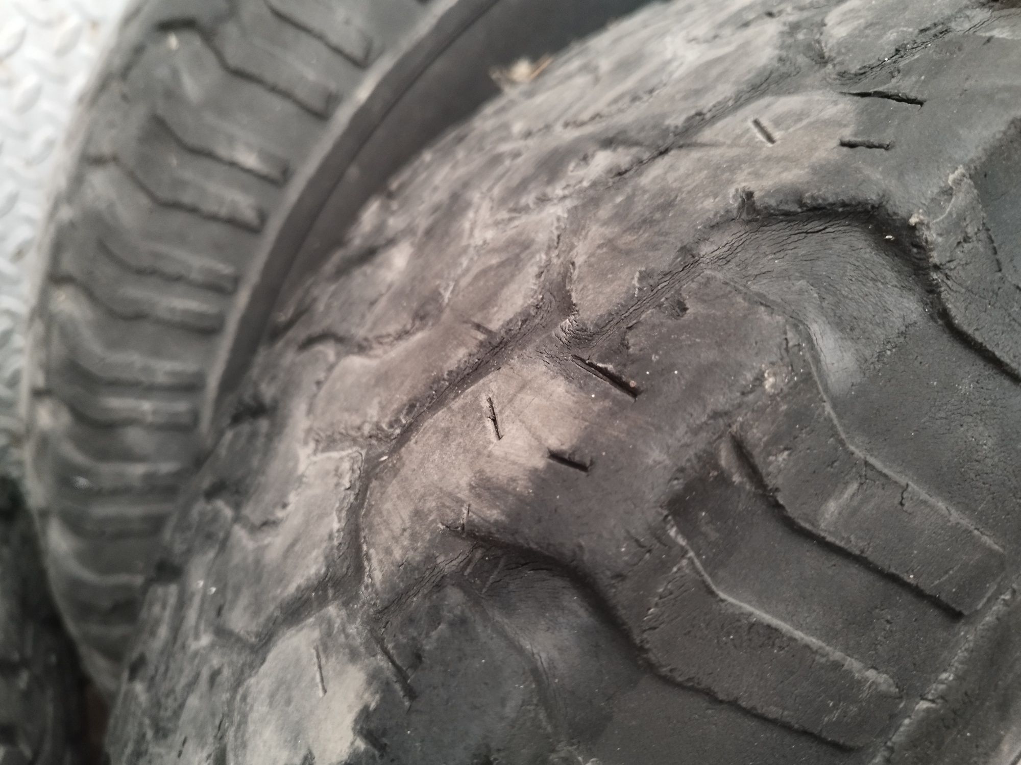Pneus BFGoodRich 285/75/16
