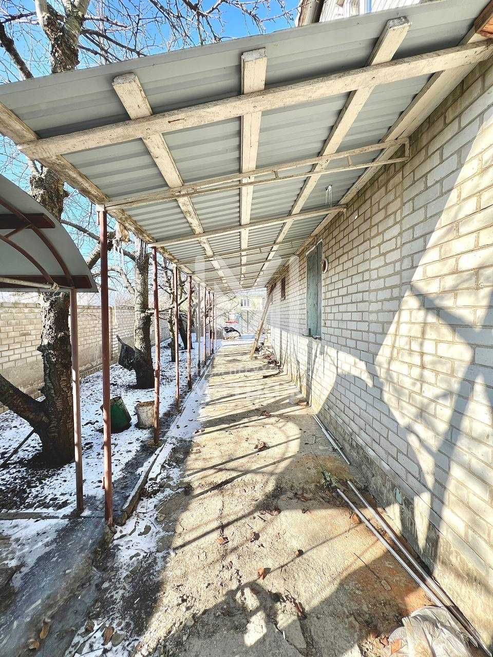 Продам будинок ,10км від Харкова ,180м2 ,20соток участок (код 5187)