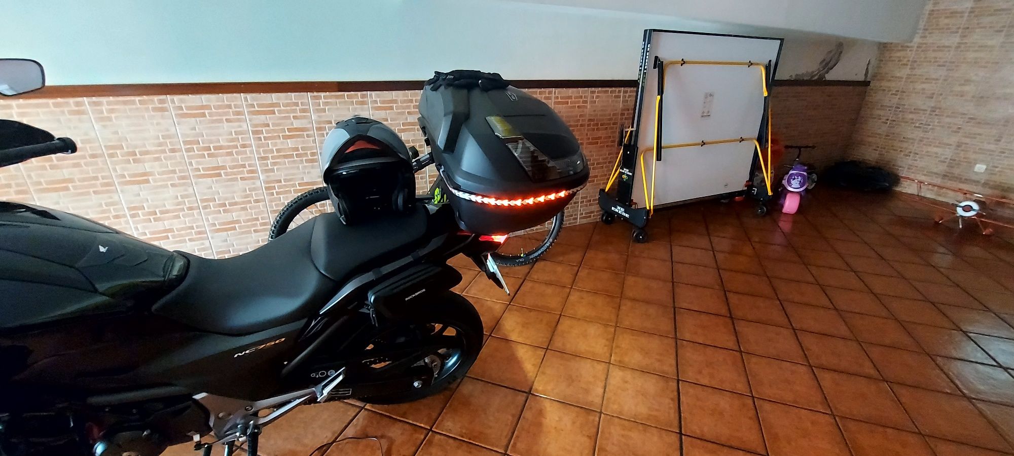 Vendo Honda NC 750X - Irrepreensível
