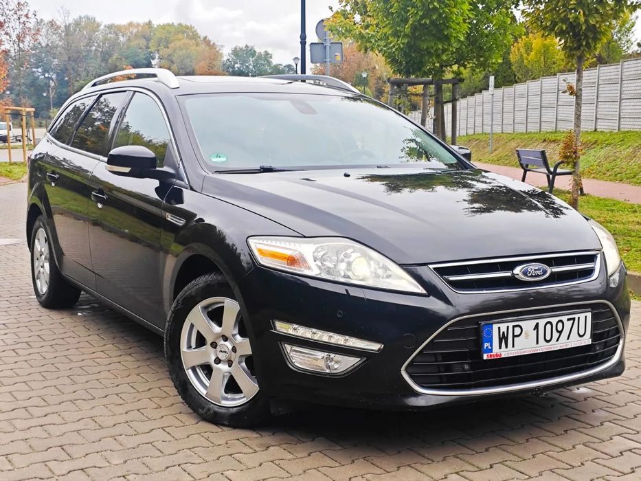 Ford Mondeo Titanium S+ skóra navi xenon full opcja !