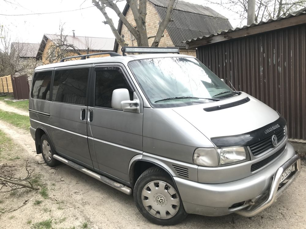 Продам volkswagen transporter t 4 рест 2.5tdi