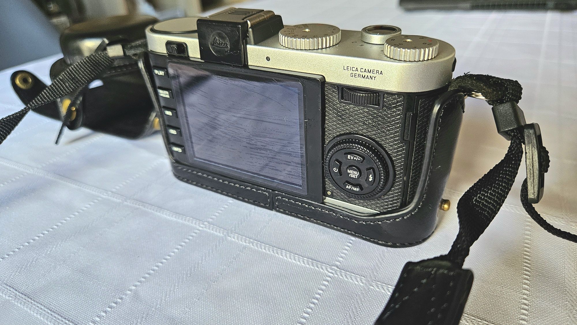 Camara Fotografica Leica X2