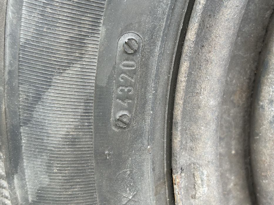 Opony zimowe z felgami