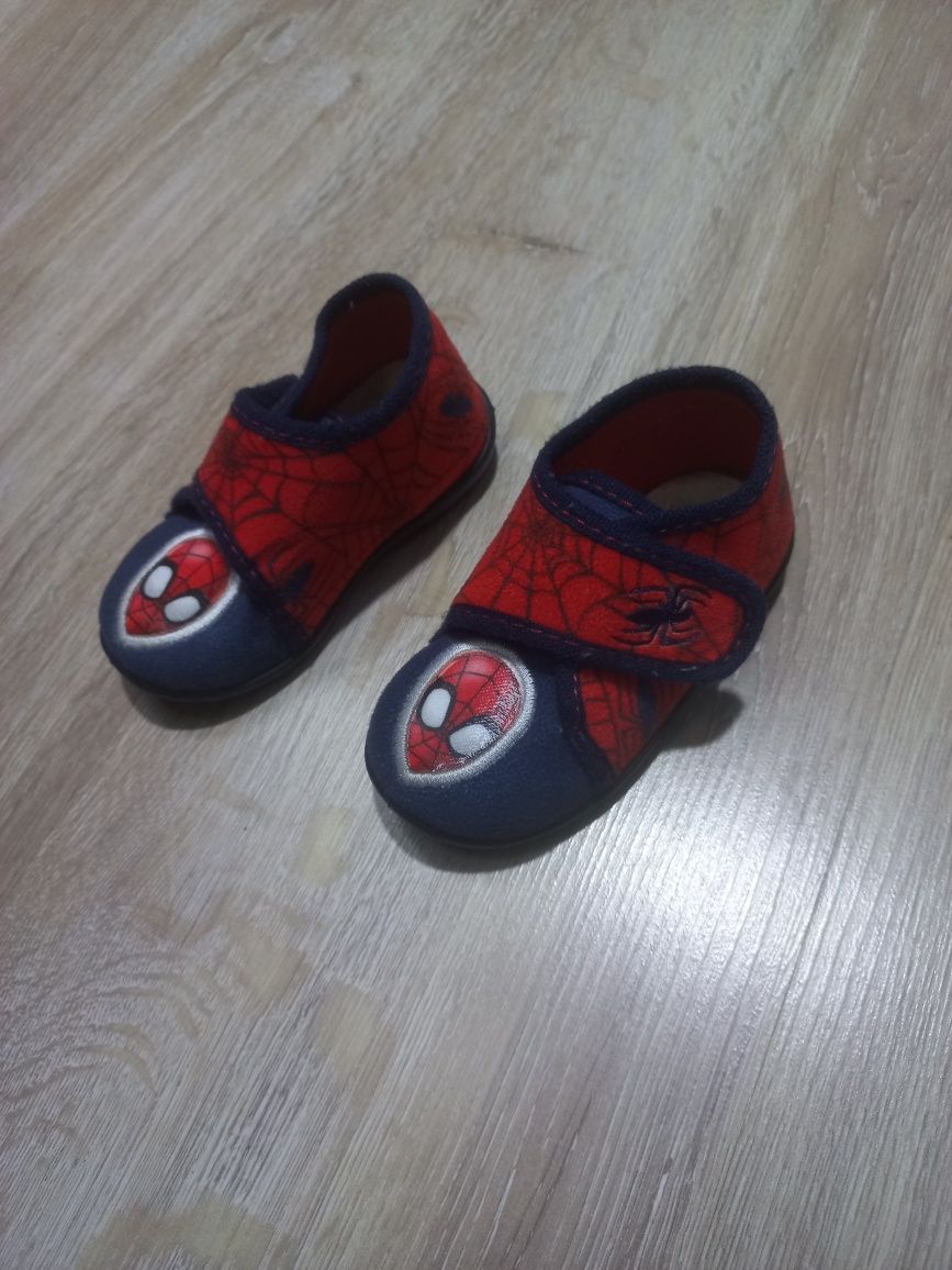 Buty dla chłopczyka Spider-Man