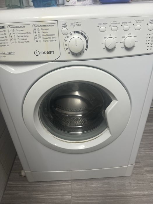 Пральна машина indesit