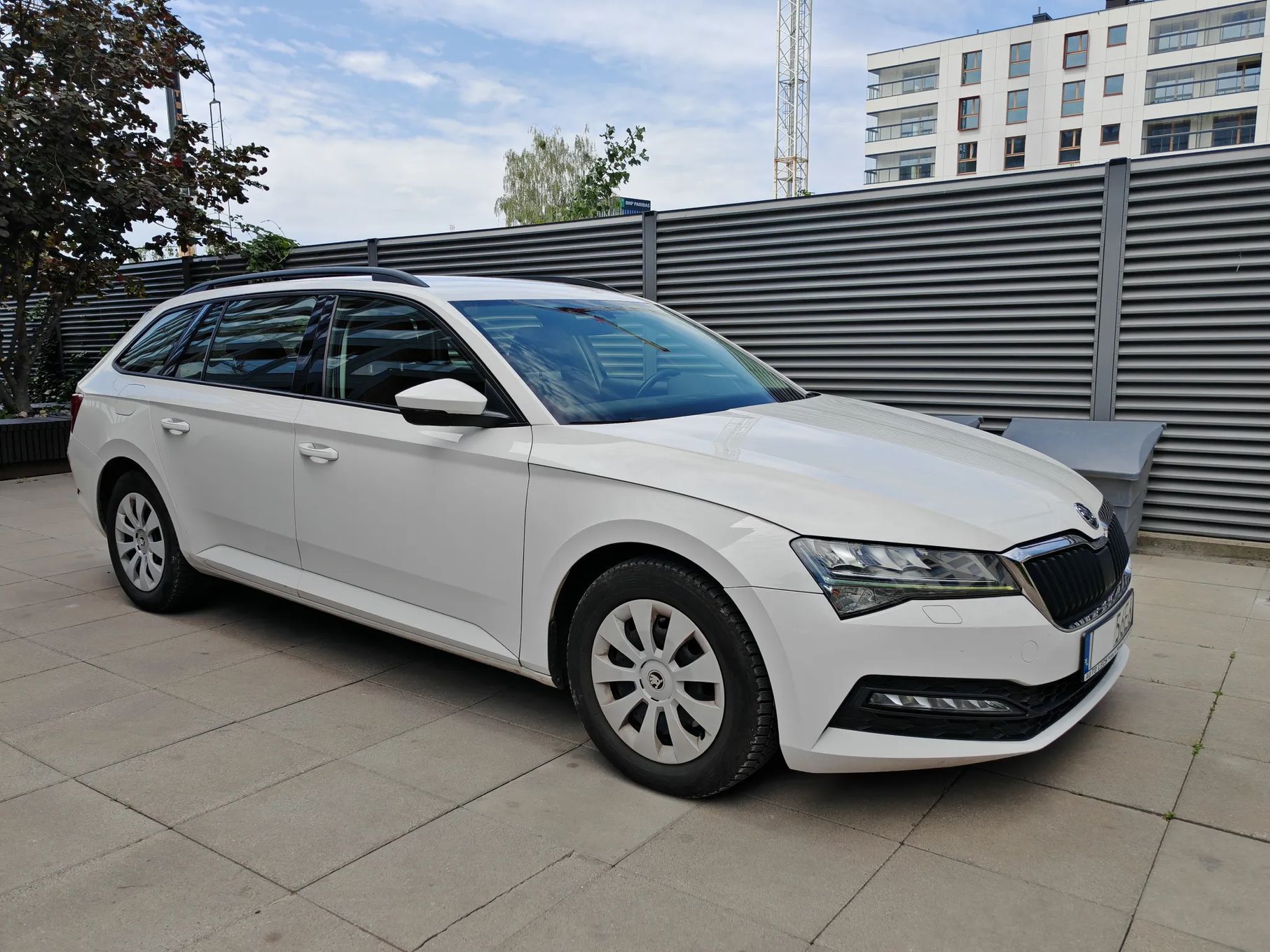 Skoda Superb Salon Polska kombi faktura vat