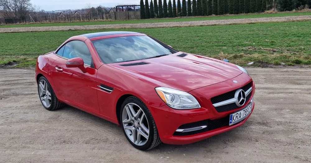 Wynajem samochodów Mercedes SLK 250 R172 Roadster - Cabrio Hardtop