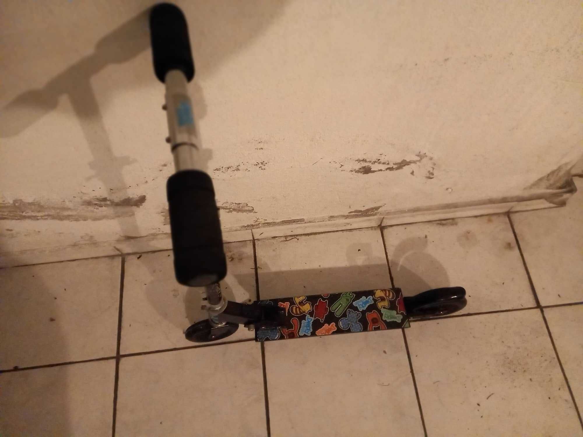 trotinete criança