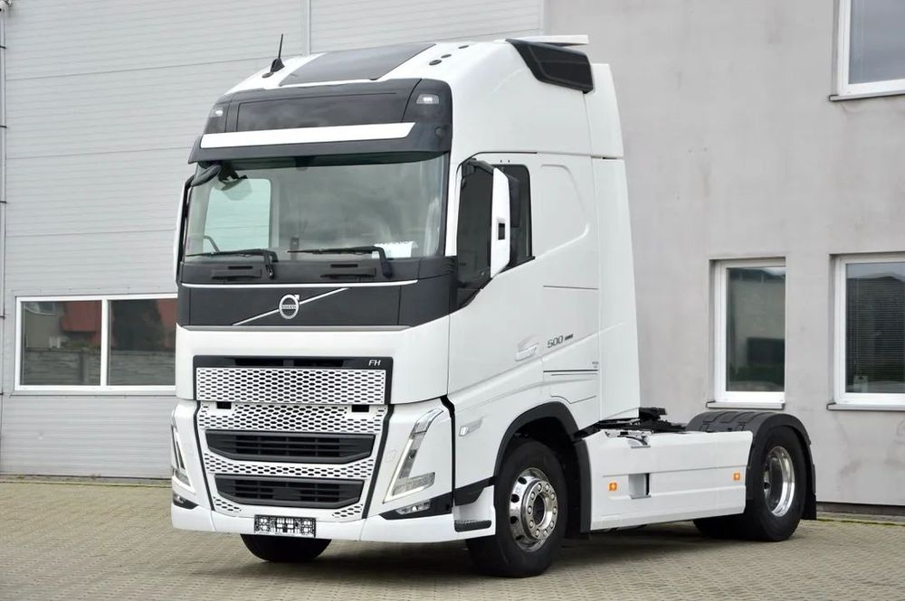 Volvo FH 500 XL / FULL LED / KLIMA POST / ALUSY / ZŁOTY KONTRAKT  Standard / Full Led / Alufelgi / 3 sztuki / Złoty Kontrakt /